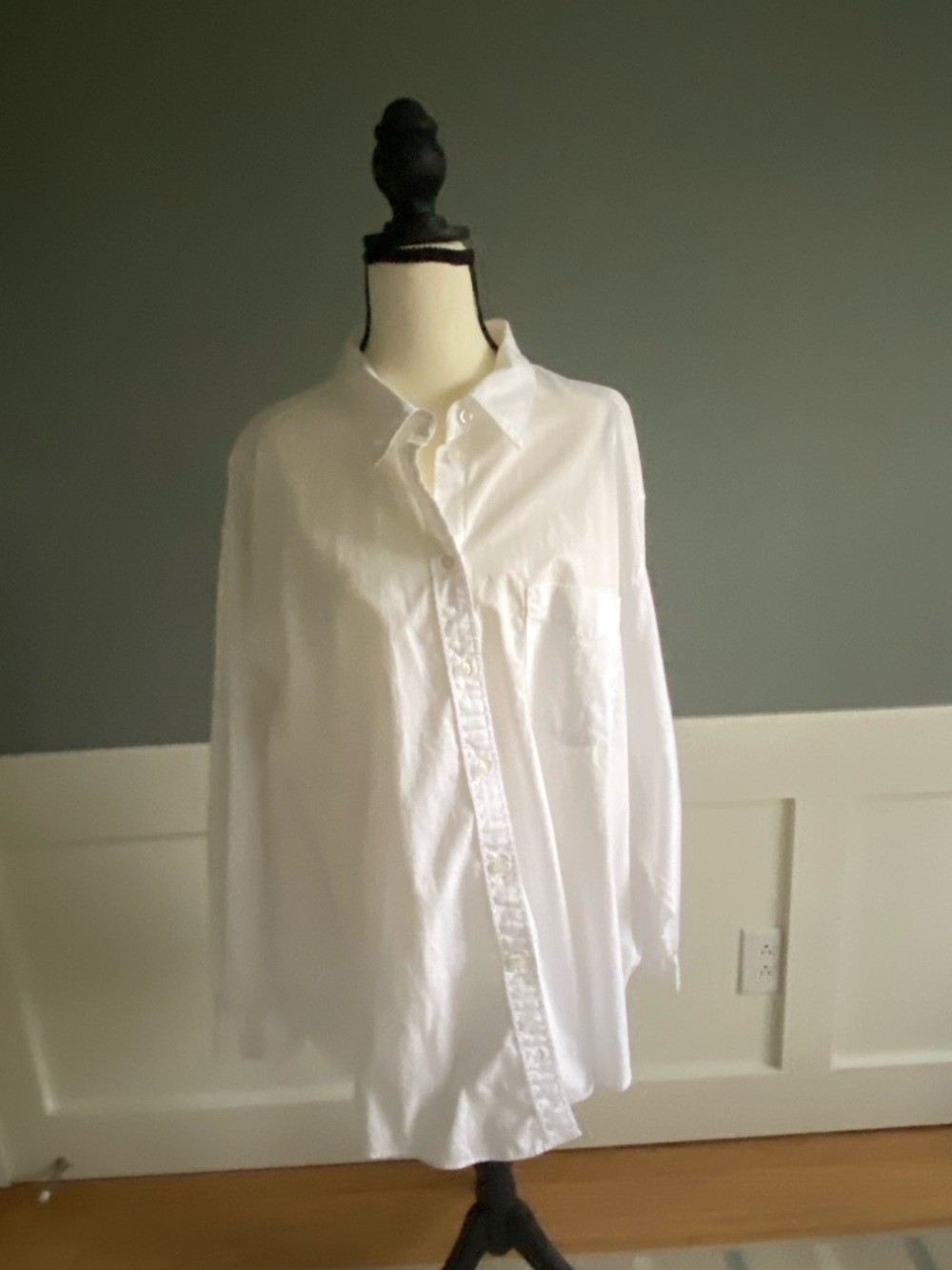 Womens Classic White Button-Up Shirt